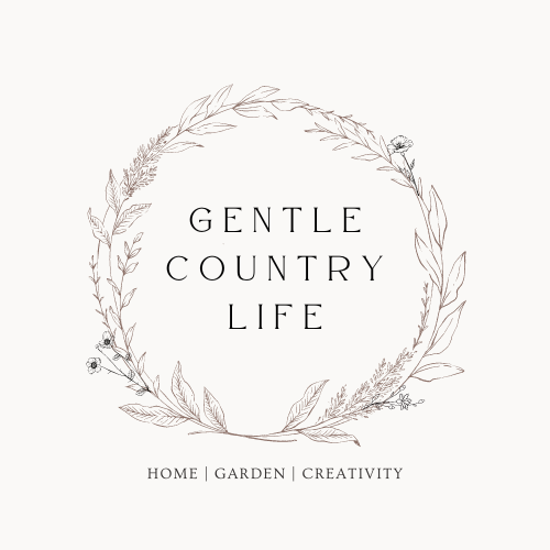 Gentle Country Life Logo